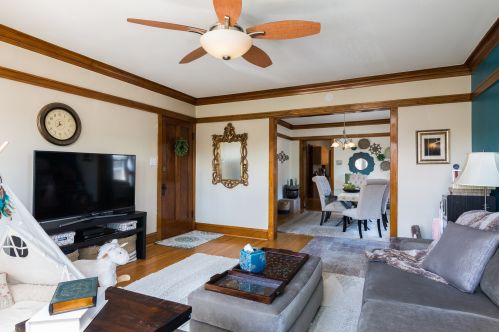 4919 Marmora Ave, Chicago IL 60639-2833 exterior