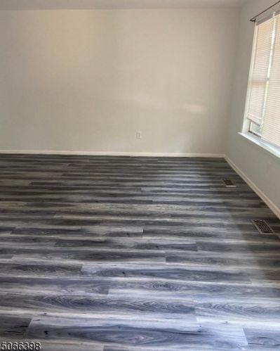 232 Riva Dr, Hackettstown NJ  07840-3717 exterior