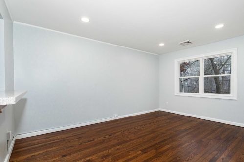 1 Bain Ave, Poughkeepsie NY  12601-1830 exterior