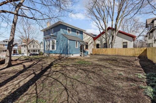 945 Jenifer St, Madison WI  53703-3521 exterior