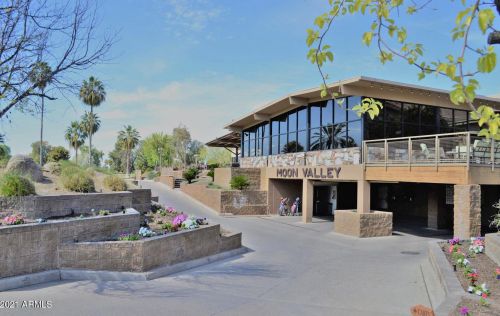 14802 3rd Ave, Phoenix AZ 85027-4747 exterior