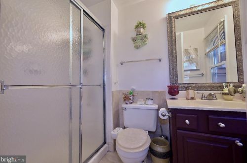 17218 Amity Dr, Rockville MD 20855-2578 exterior