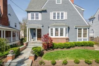 4441 Faraday Pl, Washington, DC 20016-4052