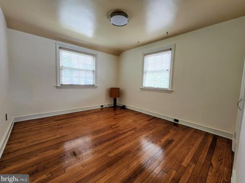 136 School Ln, Media PA 19064-2519 exterior