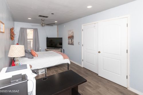 1653 Gaffer Pl, Tucson AZ  85746-3401 exterior