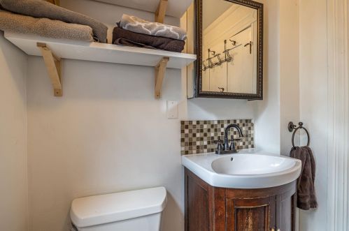 59 Stone St, Concord NH  03301-2766 exterior