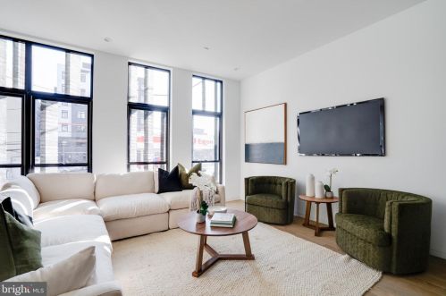 1355 Kater St, Philadelphia PA 19147-1817 exterior