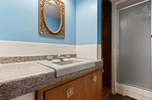 3837 75th St, Milwaukee WI 53220-1723 exterior