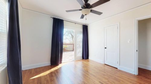 1060 Davis Cir, Atlanta GA 30318-7525 exterior