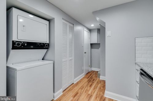 834 Kater St, Philadelphia PA 19147-1851 exterior