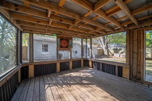 4711 Bay View Ave, Tampa FL 33611-1127 exterior