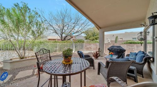 5158 Louis River Way, Tucson AZ  85718-4751 exterior