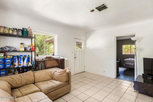 2530 29 Pl, Phoenix AZ 85016-5815 exterior