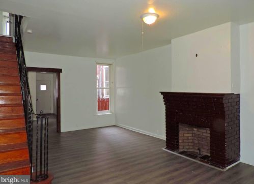 4312 Devereaux, Philadelphia PA 19135-3515 exterior