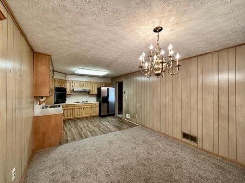 3710 Creekview Cir, Atlanta GA  30349-3524 exterior