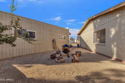 8622 40 Dr, Phoenix AZ 85019-1206 exterior