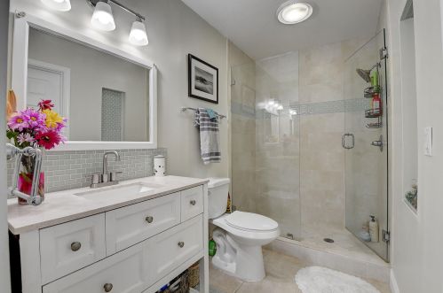 23 Las Flores, Boynton Beach FL 33426-8808 exterior