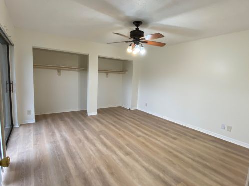 1458 Lawnwood Cir, Fort Pierce FL  34950-6915 exterior