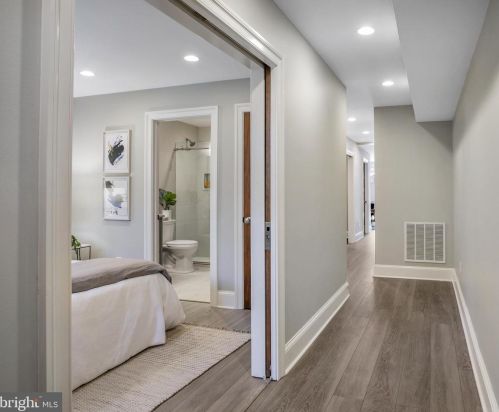 618 3 St, Washington DC 20002-4942 exterior