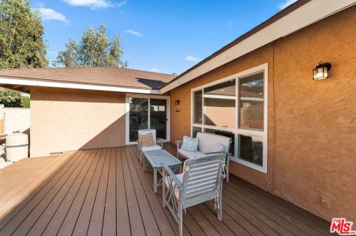 1837 Las Lanas Ln, Fullerton CA  92833-1814 exterior