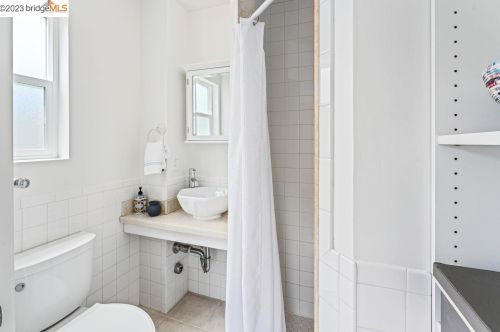 1384 Ada St, Berkeley CA 94703-1059 exterior