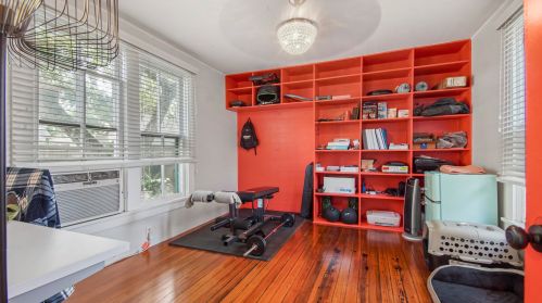 98 Live Oak Ave, Defuniak Springs FL  32435-2383 exterior