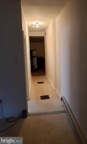 1224 28 St, Philadelphia PA 19146-3727 exterior