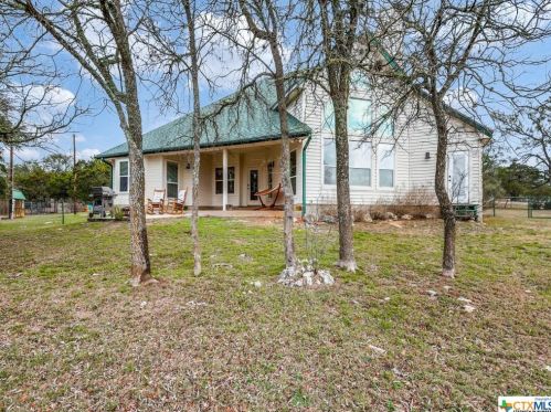 2561 Stoney Crk Dr, Spring Branch TX 78163-2875 exterior