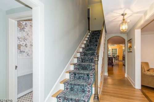 316 Lawrence Ave, Westfield, NJ 07090-3114