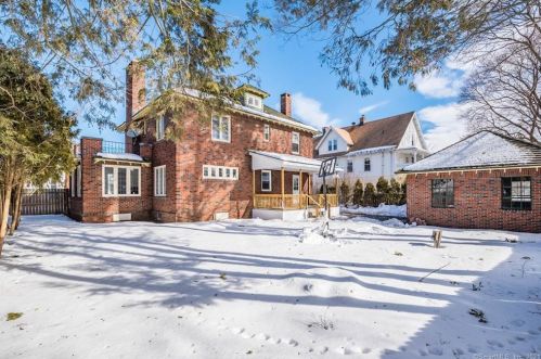 27 Frst St, Torrington CT 06790-4904 exterior