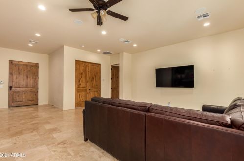 38421 19 Ave, Phoenix AZ 85009 exterior