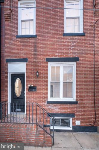 762 Dorrance St, Philadelphia, PA 19146-1814