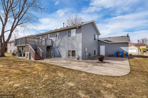 312 7 Ave, Sartell MN 56377-1700 exterior