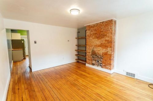 3815 Howley St, Pittsburgh PA  15201-1213 exterior