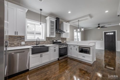 5855 Indiana Ave, Chicago IL 60628-7510 exterior