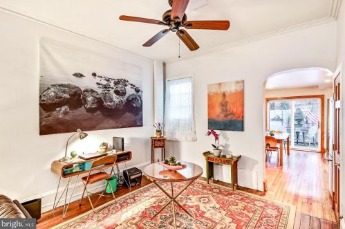 2039 Brandywine St, Philadelphia PA 19130-3204 exterior