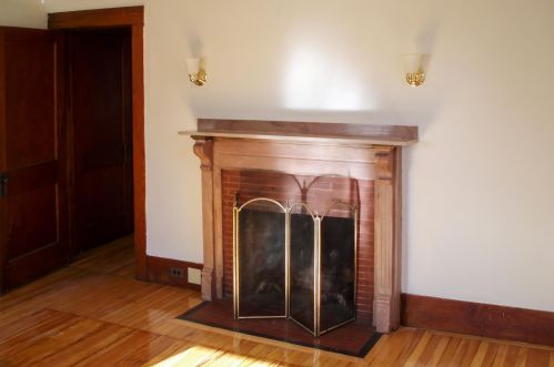 16 Chapel St, Concord NH 03301-4305 exterior