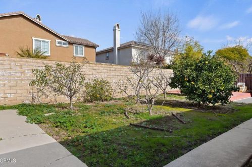 3151 Oarfish Ln, Oxnard CA 93035-1316 exterior