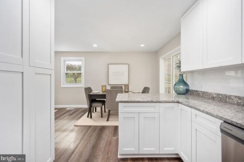 5710 Larpin Ln, Alexandria VA 22310-1249 exterior