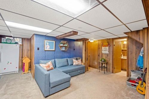 90 Ingram Ave, Pittsburgh PA 15205-2338 exterior