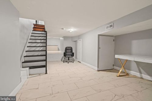 2941 Diamond St, Philadelphia PA 19122-1402 exterior