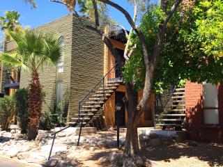 951 Orange Grove Rd, Tucson AZ  56204-4067 exterior