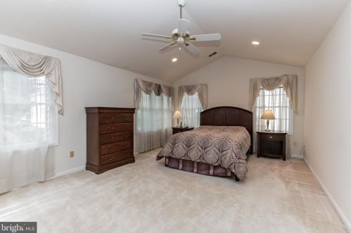 433 Bonifant Rd, Silver Spring MD 20905-5950 exterior