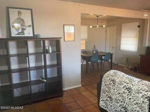 4242 Lester St, Tucson AZ  85712-3117 exterior