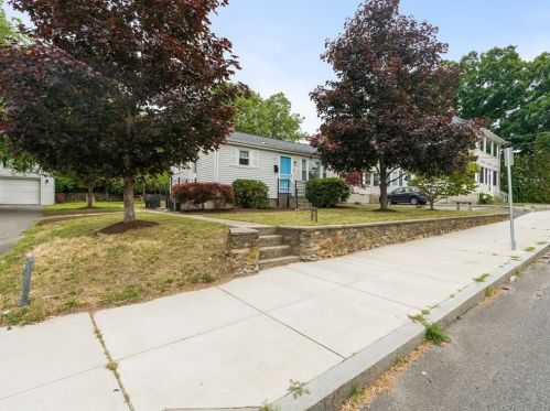 110 Roland St, Woonsocket, RI 02895-1251