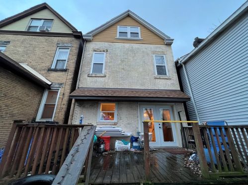 7517 Dickson St, Pittsburgh PA  15218-2505 exterior