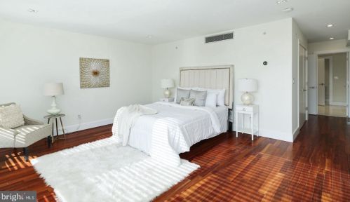 1304 20 St, Philadelphia PA 19140-5810 exterior