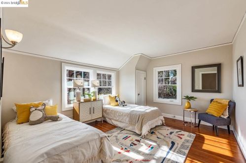 615 Arlington Ave, Berkeley CA 94707-1039 exterior