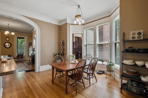 231 Paris Ave, Grand Rapids MI 49503-4764 exterior