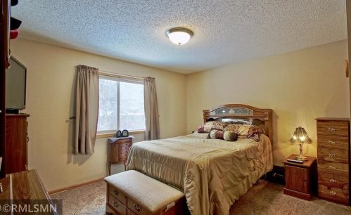 125 Oakmont Ln, Red Wing MN 55066-6043 exterior